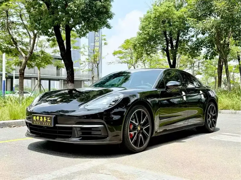Porsche Panamera, 2020