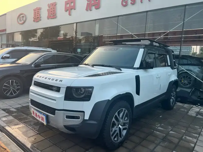 Land Rover Defender, 2020