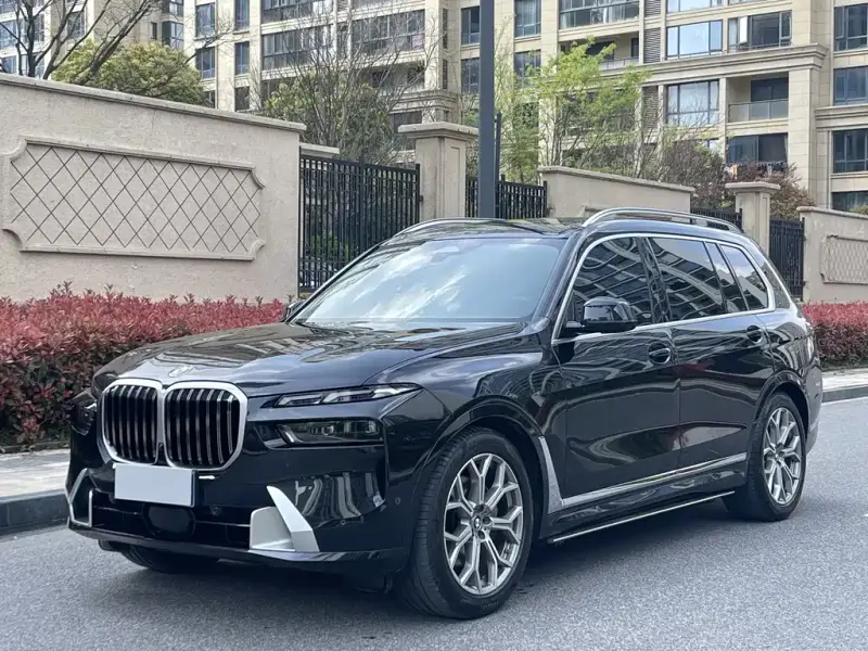 BMW X7, 2024
