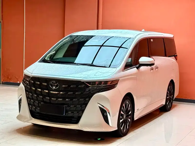 Toyota Alphard, 2023