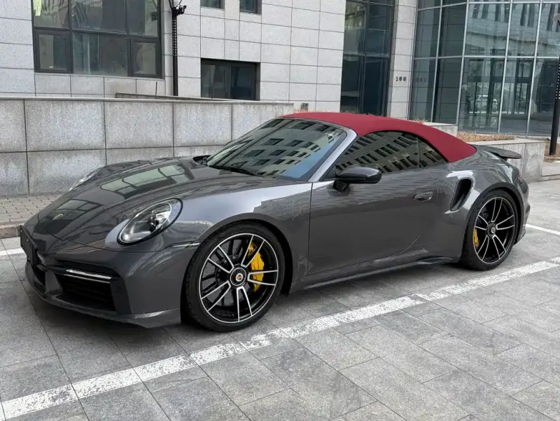 Porsche 911, 2021