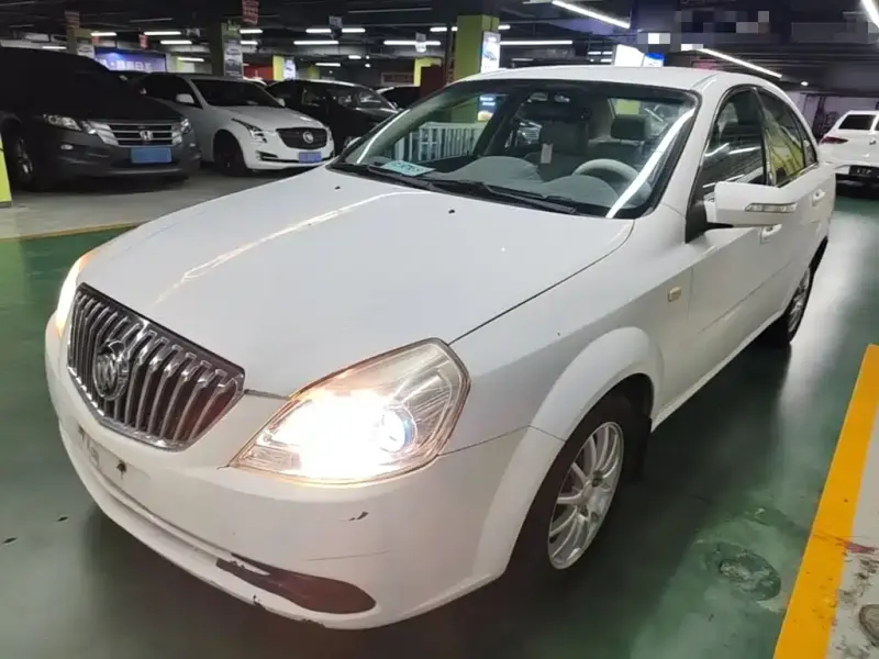 Buick Excelle, 2015