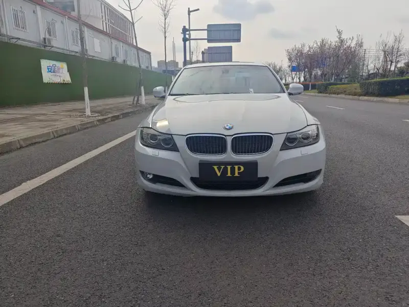BMW 3 Series, 2009