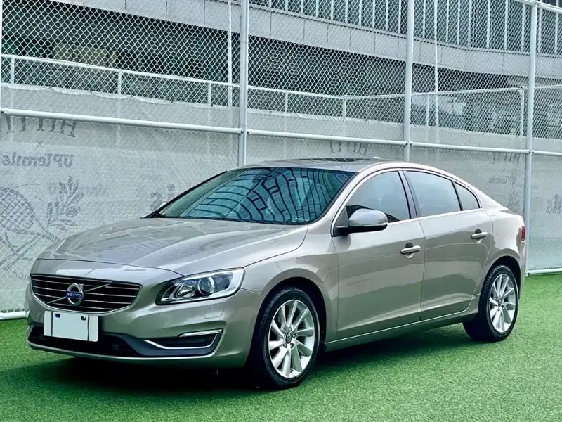 Volvo S60, 2014