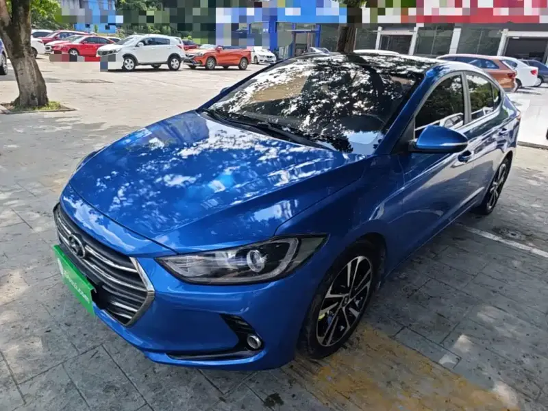 Hyundai Elantra, 2016