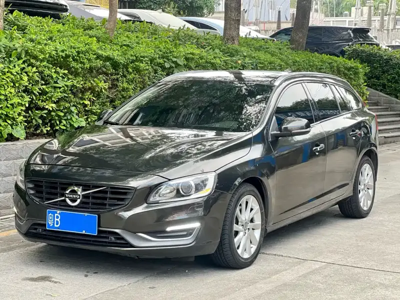 Volvo V60, 2013