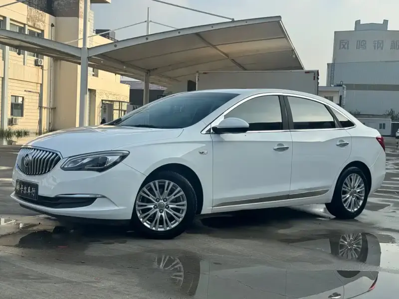 Buick Excelle, 2017
