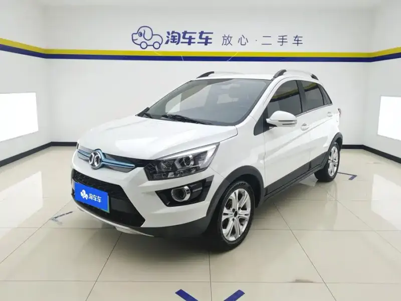 BAIC New Energy EX, 2018 — фото 1
