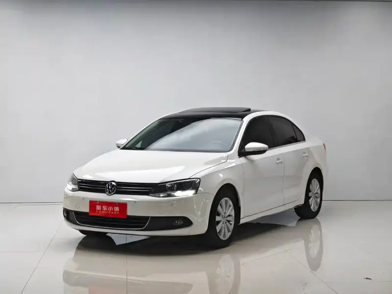 Volkswagen Sagitar, 2014