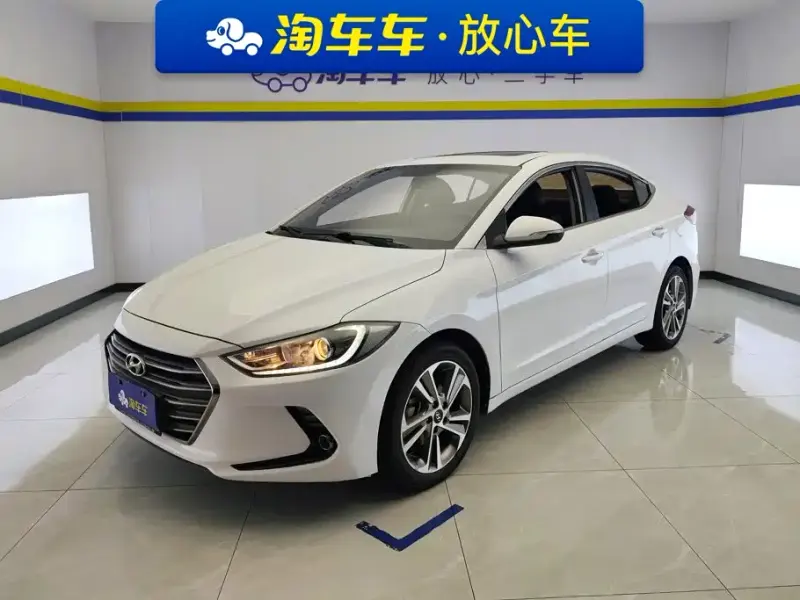 Hyundai Elantra, 2016