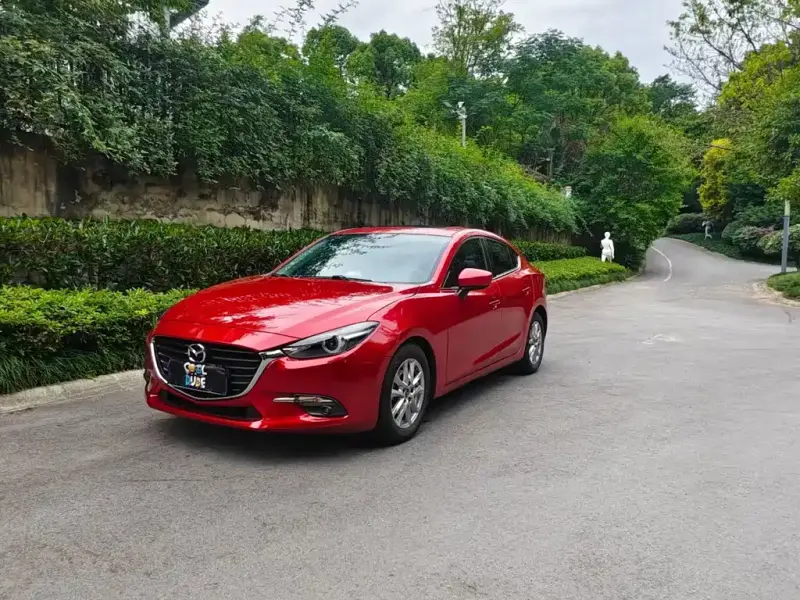 Mazda 3 Axela, 2018