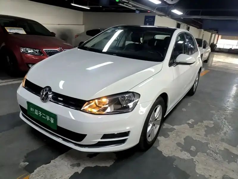 Volkswagen Golf, 2015