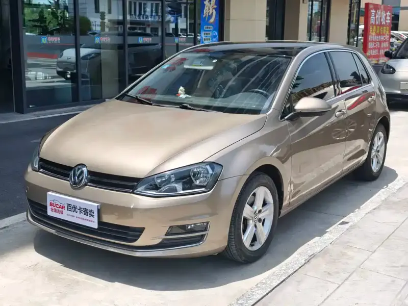 Volkswagen Golf, 2015