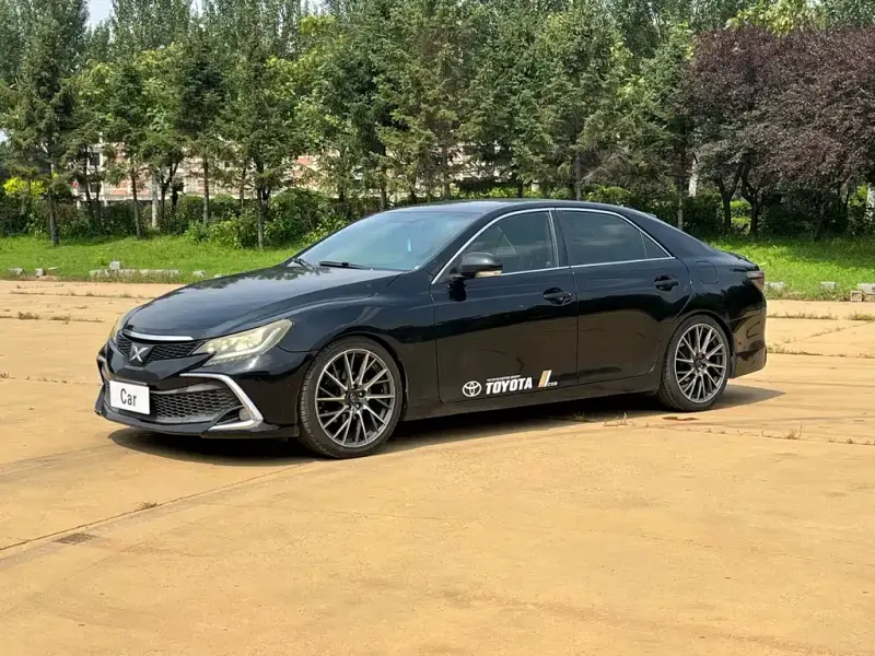 Toyota Reiz, 2013