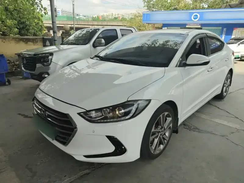 Hyundai Elantra, 2018