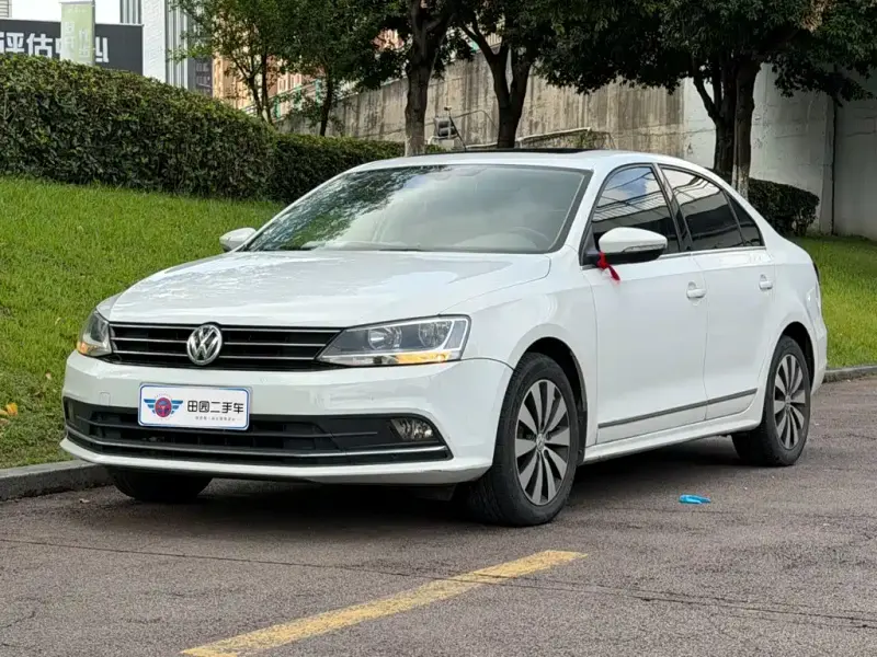 Volkswagen Sagitar, 2017