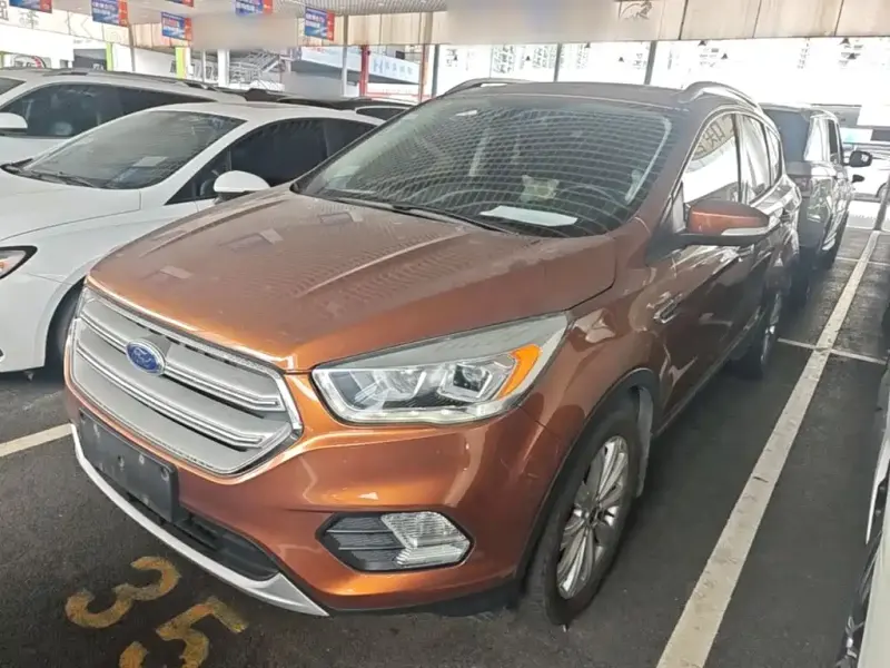 Ford Kuga, 2018
