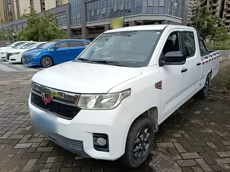 Wuling Journey, 2023