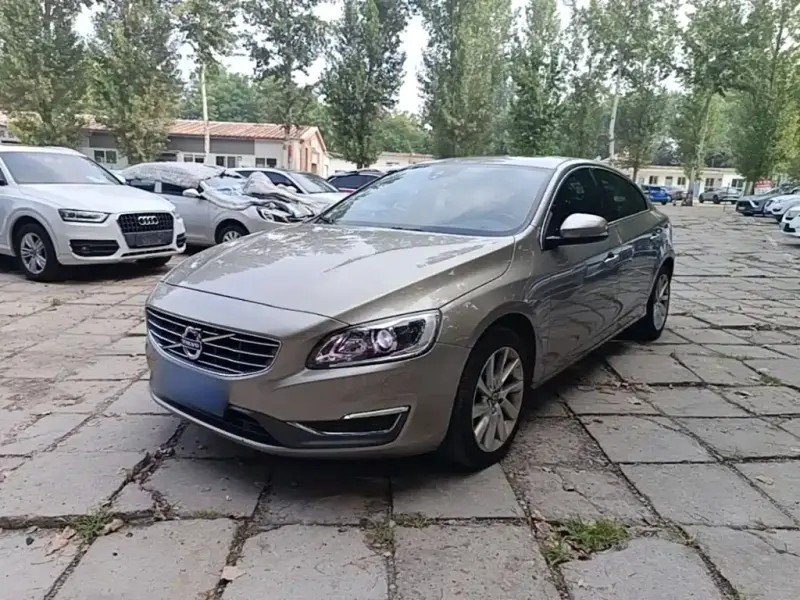 Volvo S60, 2016
