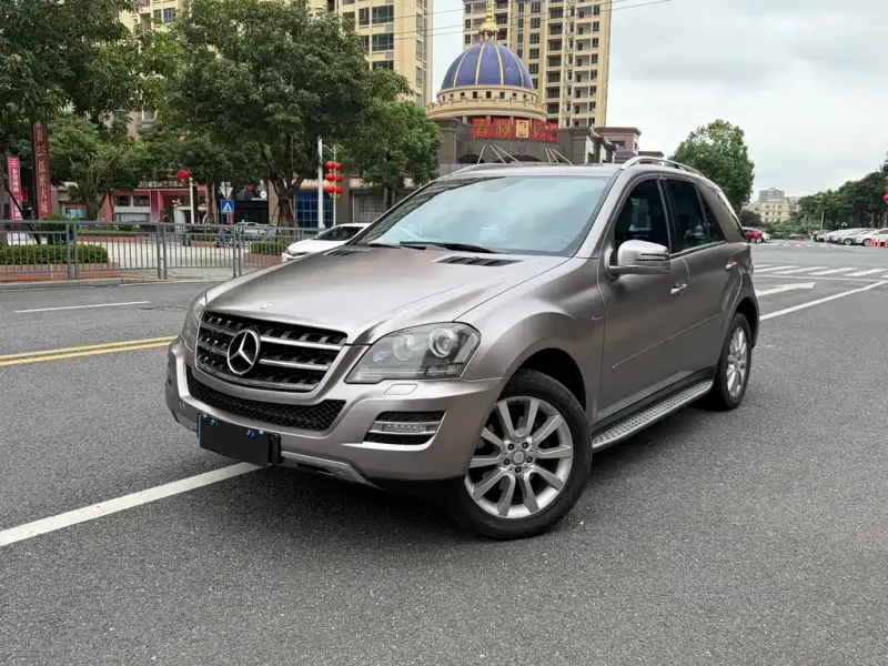 Mercedes-Benz M-Class, 2011