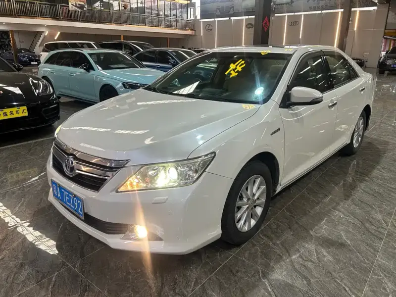 Toyota Camry, 2014