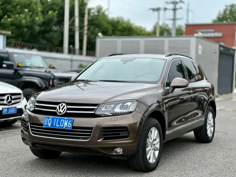 Volkswagen Touareg, 2012