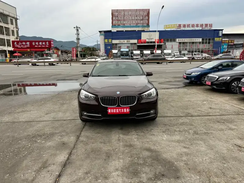 BMW 5 Series GT, 2011