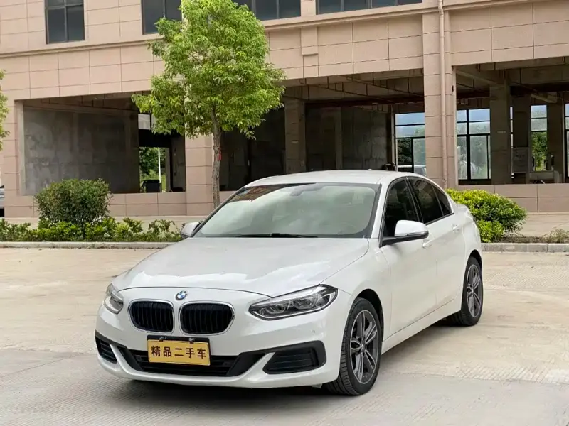 BMW 1 Series, 2020
