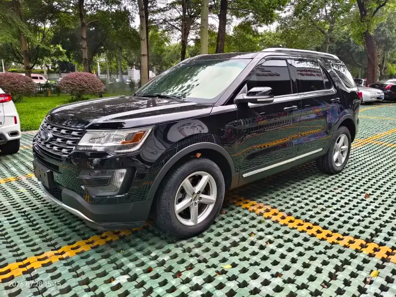 Ford Explorer (Import), 2016