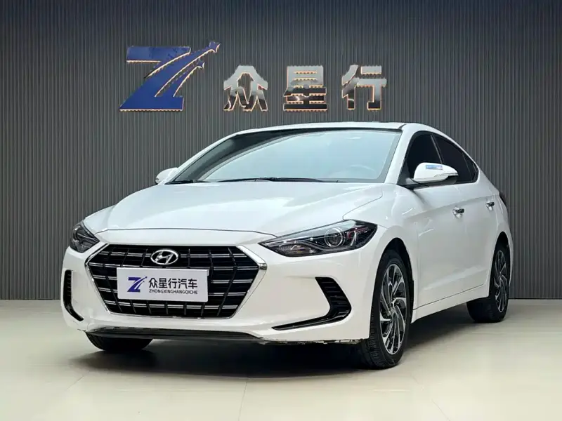 Hyundai Elantra, 2020