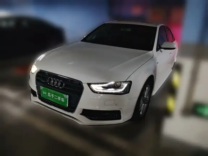 Audi A4L, 2015