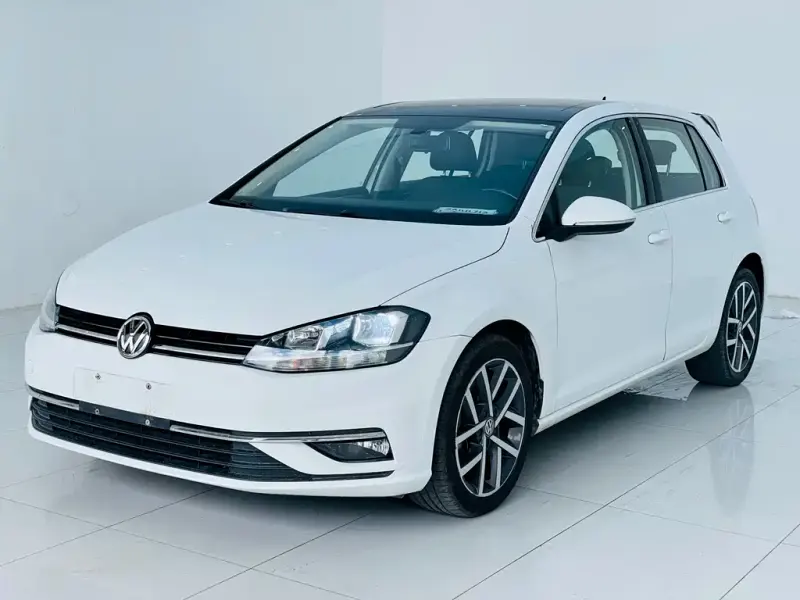Volkswagen Golf, 2020