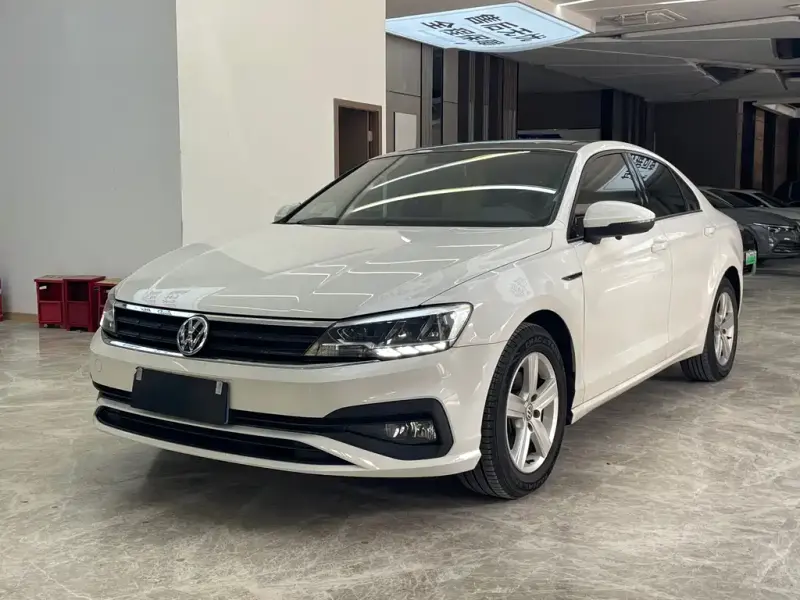 Volkswagen Lamando, 2021