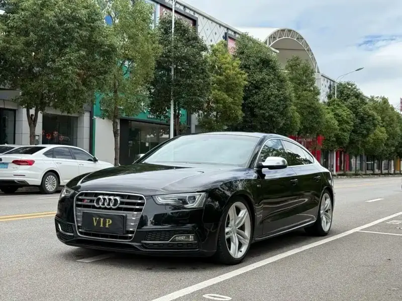 Audi S5, 2013