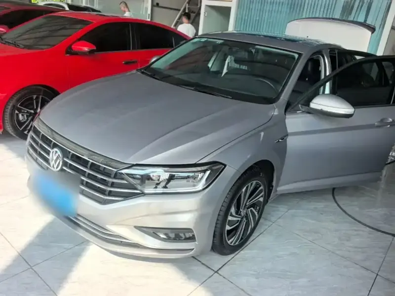 Volkswagen Sagitar, 2021