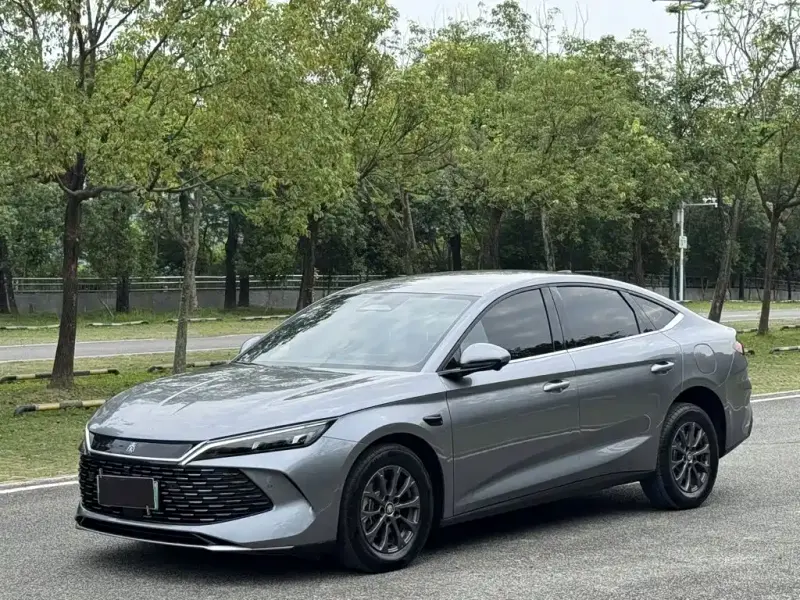 BYD Qin L, 2025