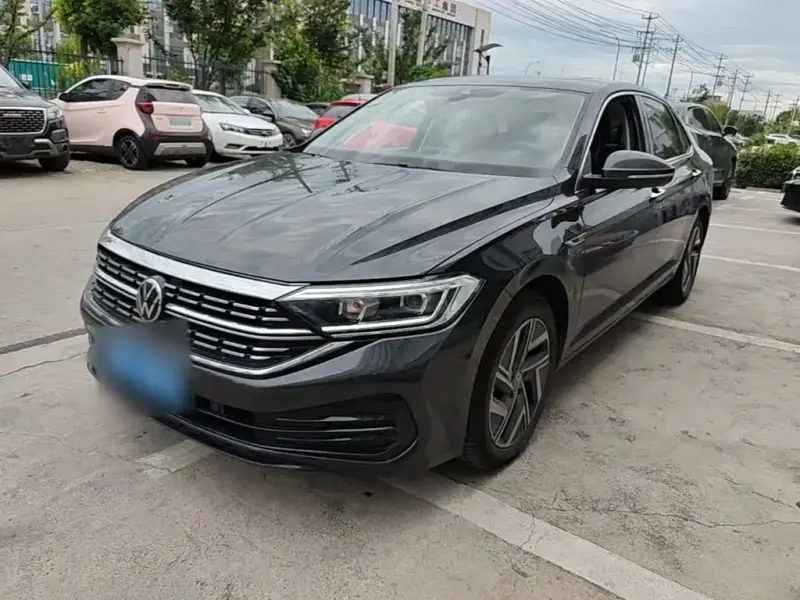 Volkswagen Sagitar, 2022