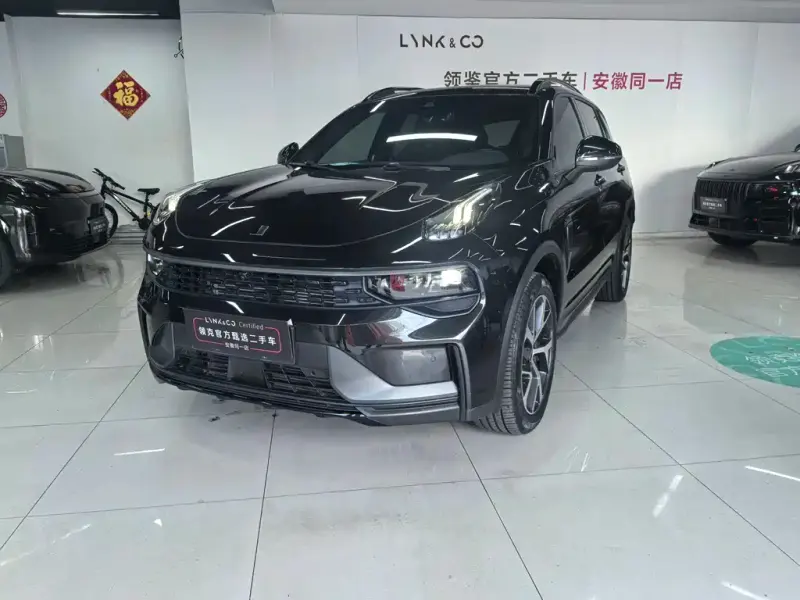 Lynk & Co 01 EM-P, 2021