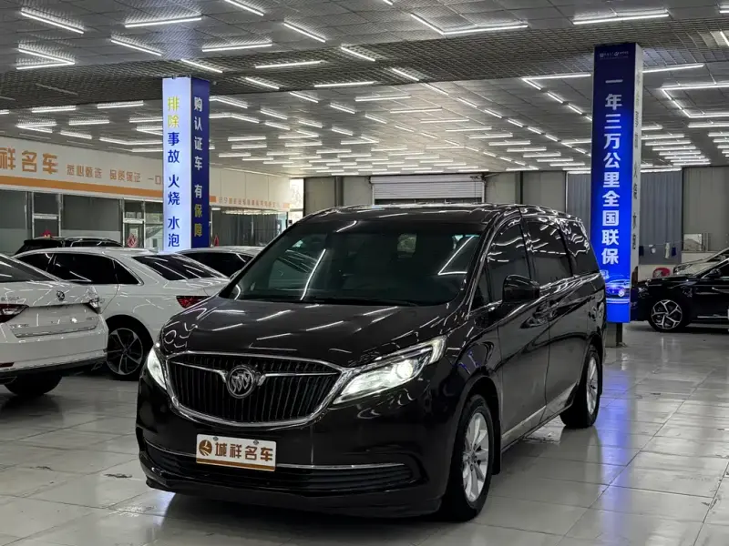 Buick GL8, 2018