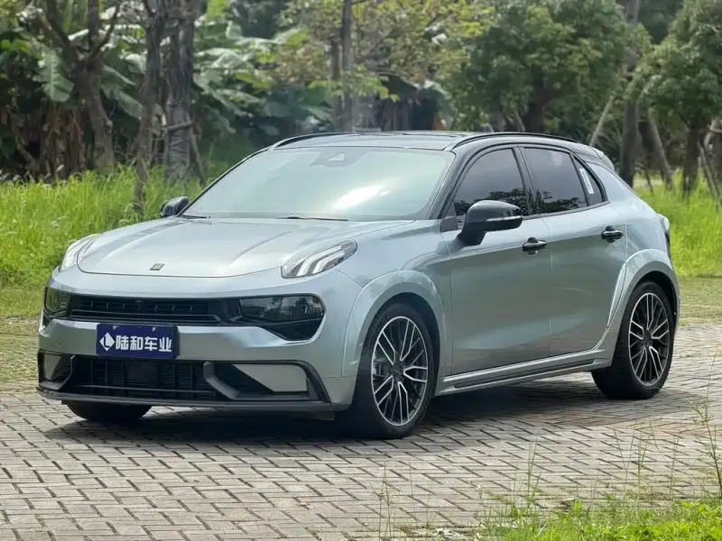 Lynk & Co 02 Hatchback, 2022