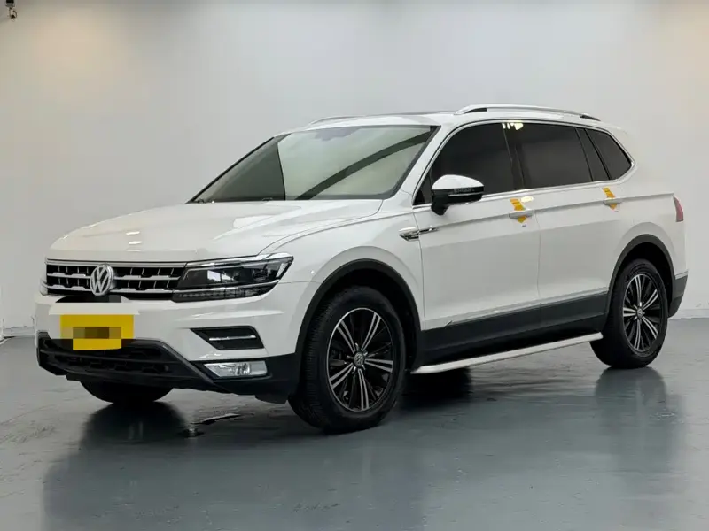 Volkswagen Tiguan L, 2017