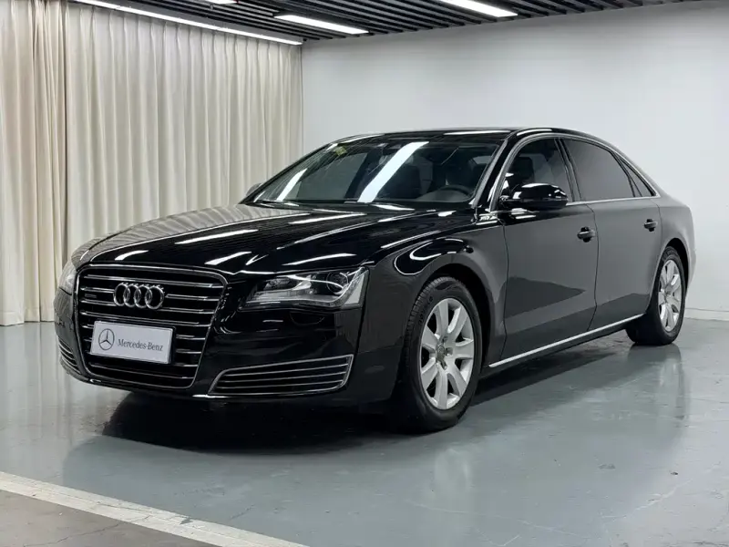Audi A8, 2013