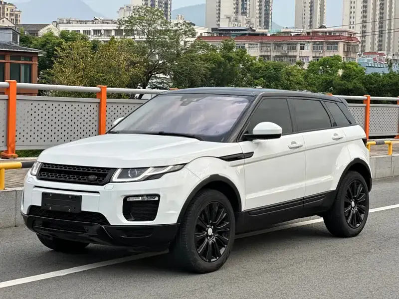 Land Rover Evoque, 2018 — фото 1