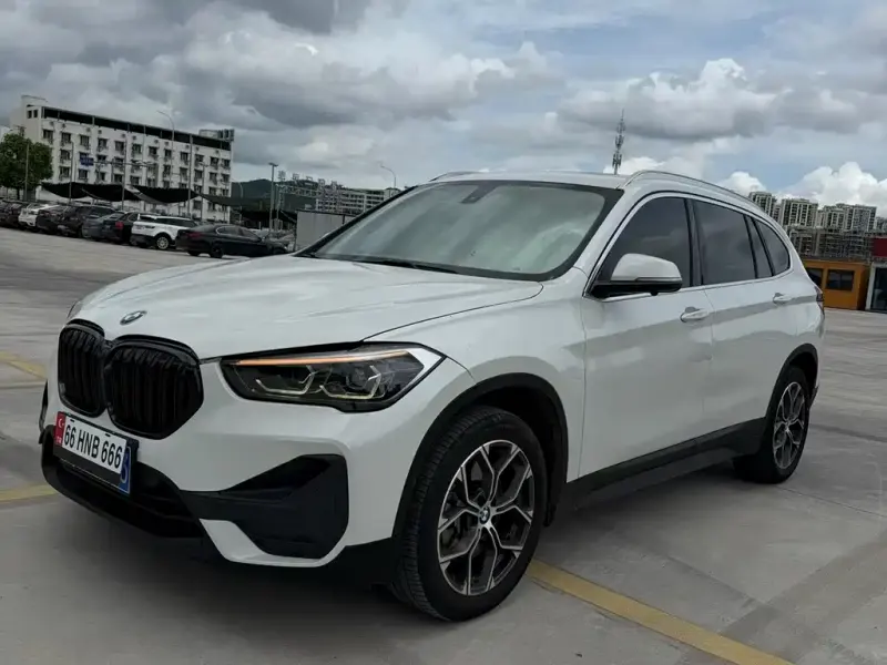 BMW X1, 2021