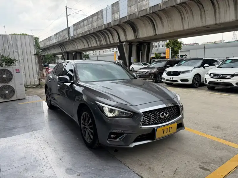 Infiniti Q50L, 2020