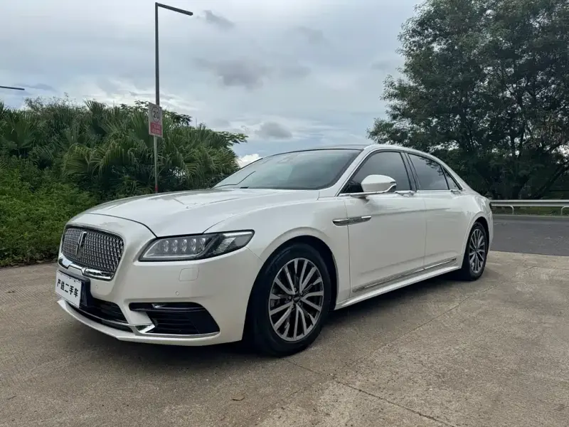 Lincoln Continental, 2018