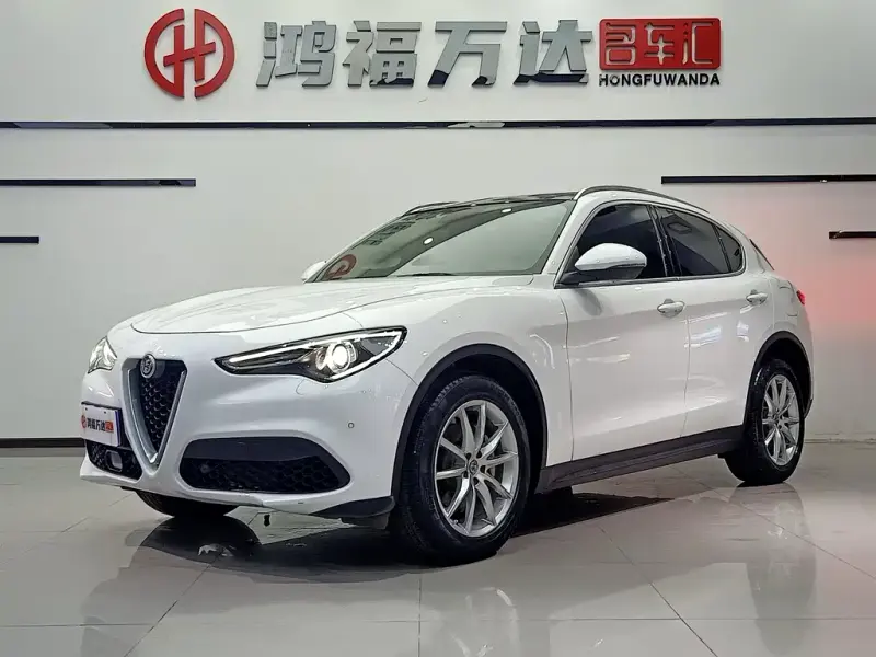 Alfa Romeo Stelvio, 2019