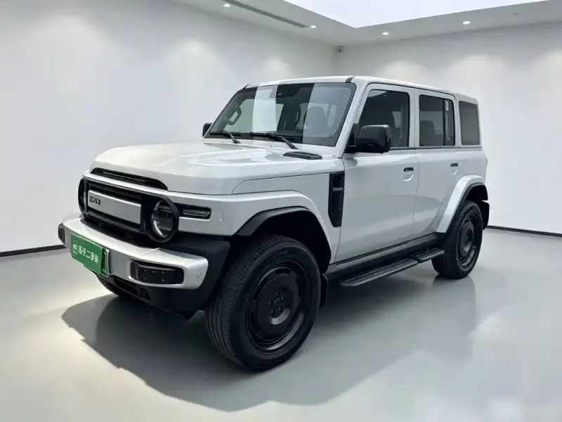 iCAR V23, 2025