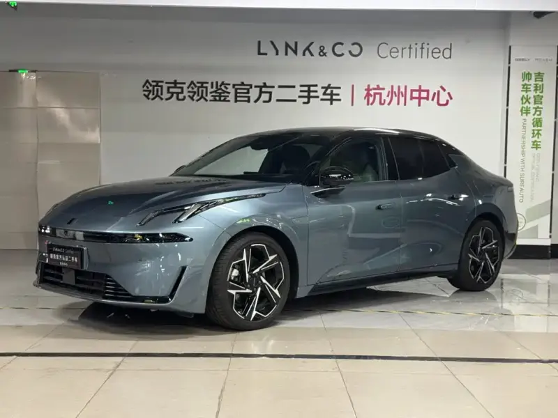 Lynk & Co 07 EM-P, 2024