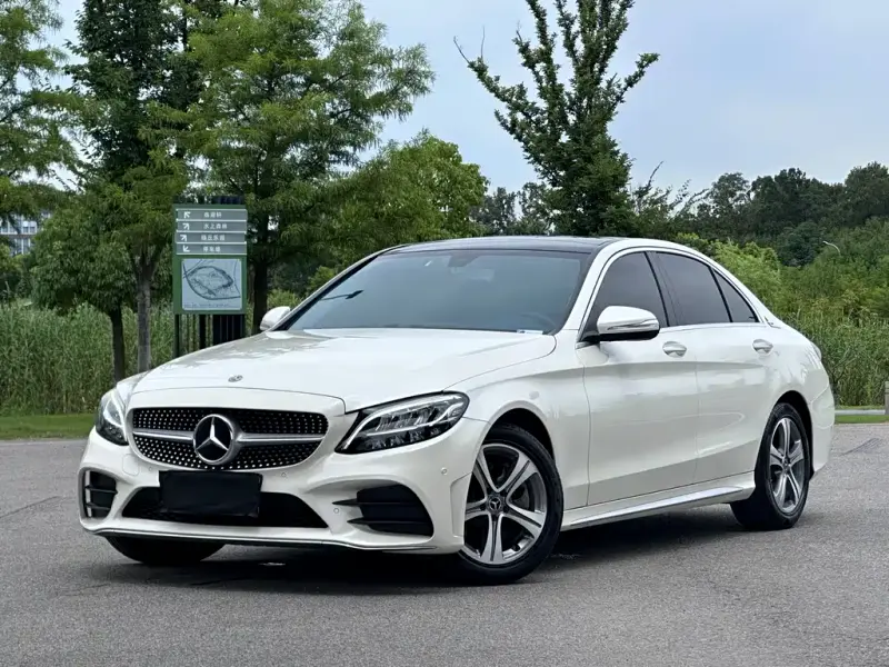 Mercedes-Benz C-Class, 2020 — фото 1
